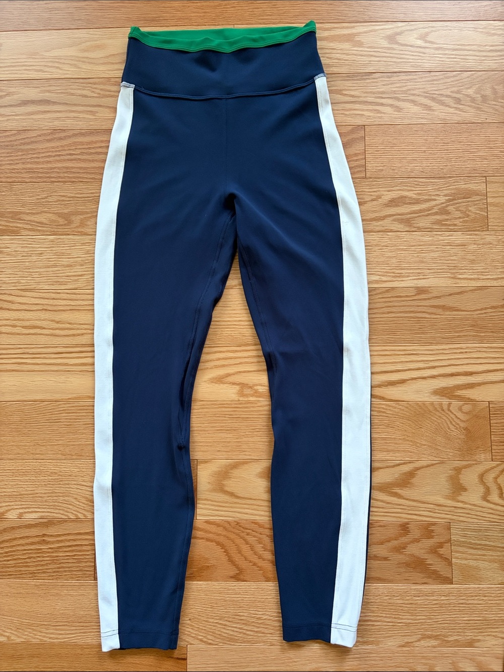 Final Price-No Offers! Lululemon Nulu Colorblock Navy and White Leggings- Size 6